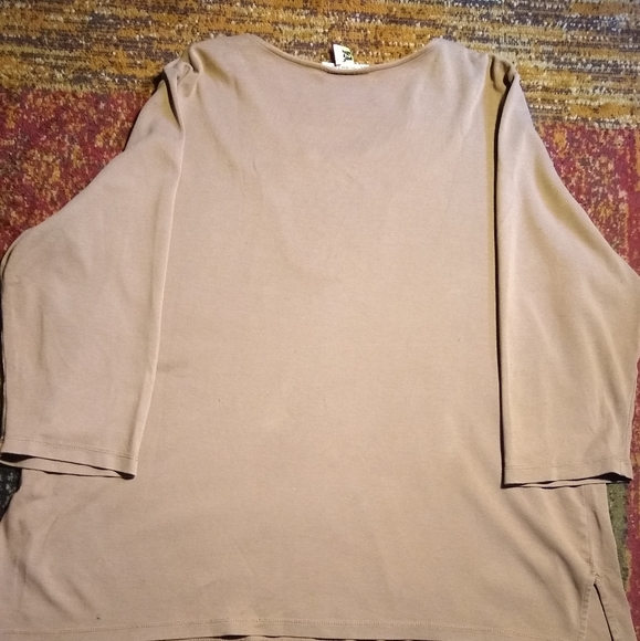 M top - Picture 7 of 7